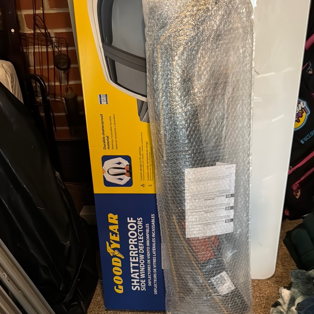 Goodyear Shatterproof Side Window Deflectors
